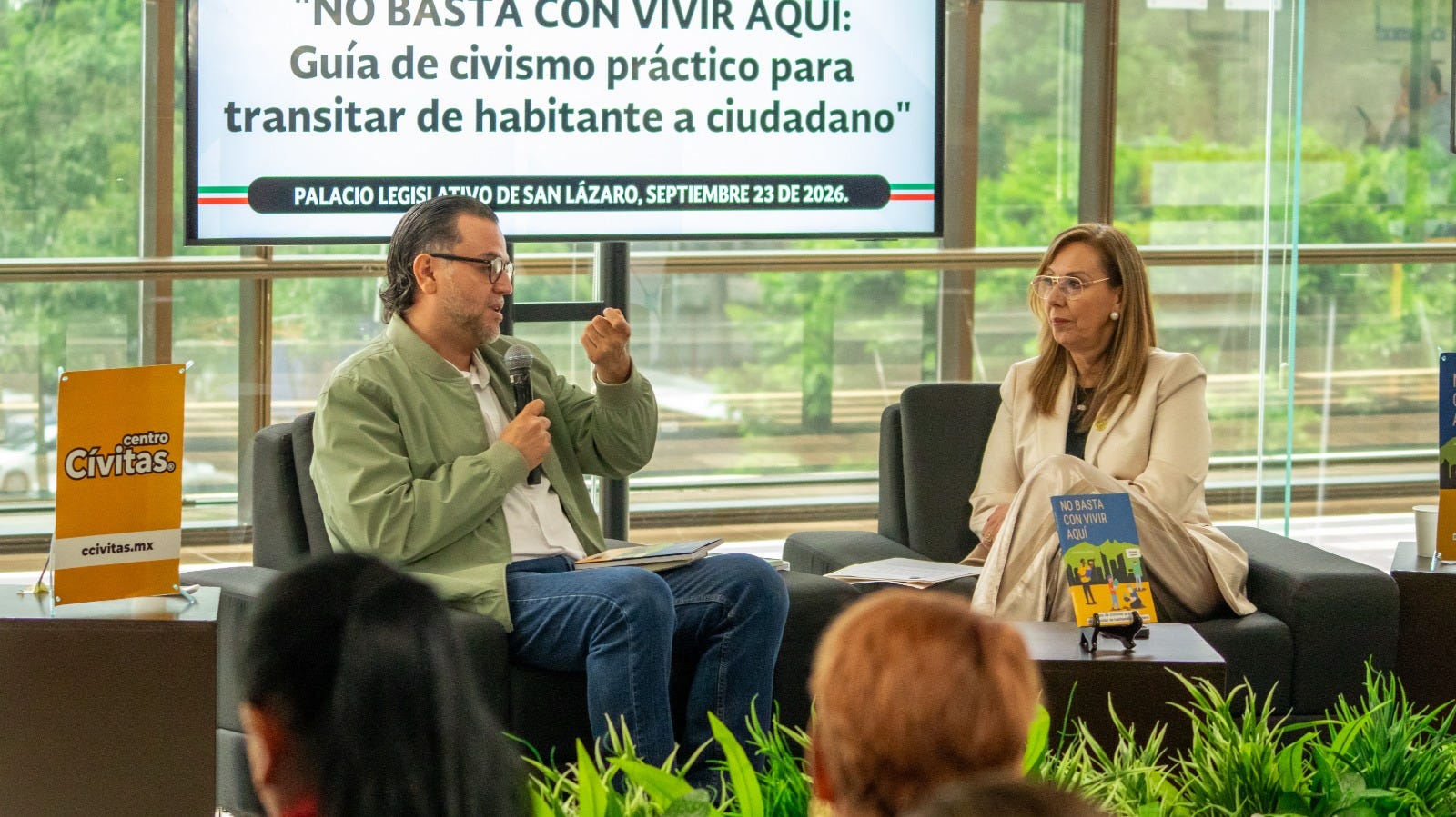 Presentación del libro No basta con vivir aquí en la Biblioteca Legislativa de la Cámara de Diputados